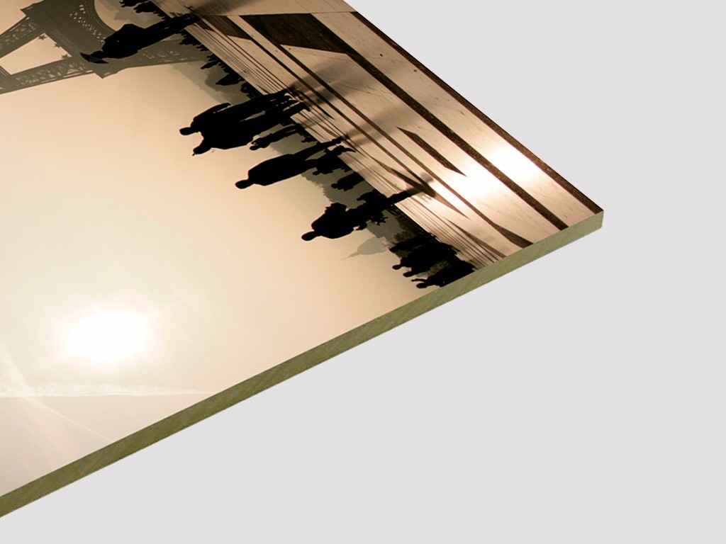 Impresión en Policarbonato Compacto al mejor Precio Garantizado